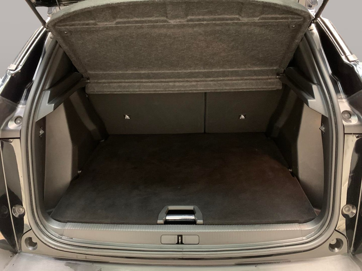 Used Peugeot 2008 2021 for sale - 77300867: Photo 34