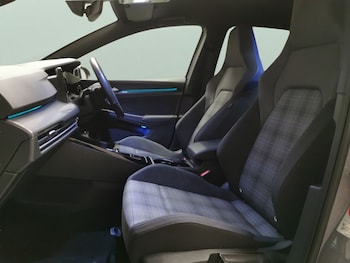 Used Volkswagen Golf 2023 for sale - 78499788: Photo