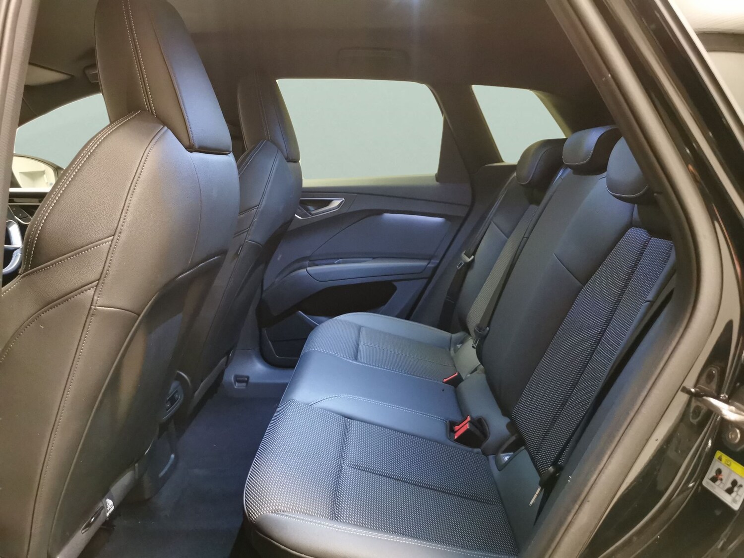 Used Audi Q4 e-tron 2023 for sale - 78060030: Photo 26