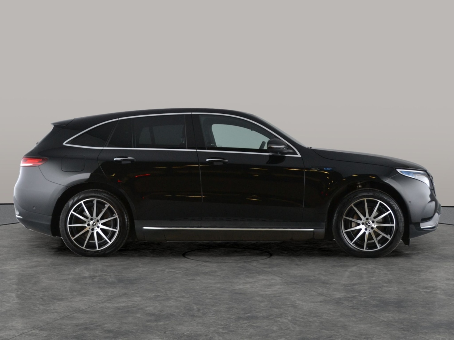 Used Mercedes-Benz EQC 2022 for sale - 76540362: Photo 13