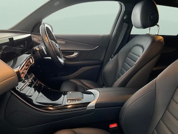 Used Mercedes-Benz EQC 2022 for sale - 76540362: Photo