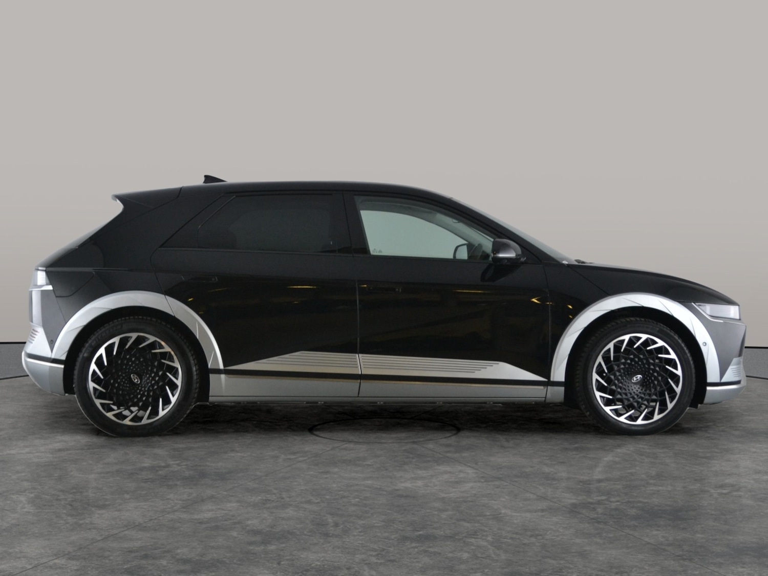 Used Hyundai IONIQ 5 2022 for sale - 77012193: Photo 13