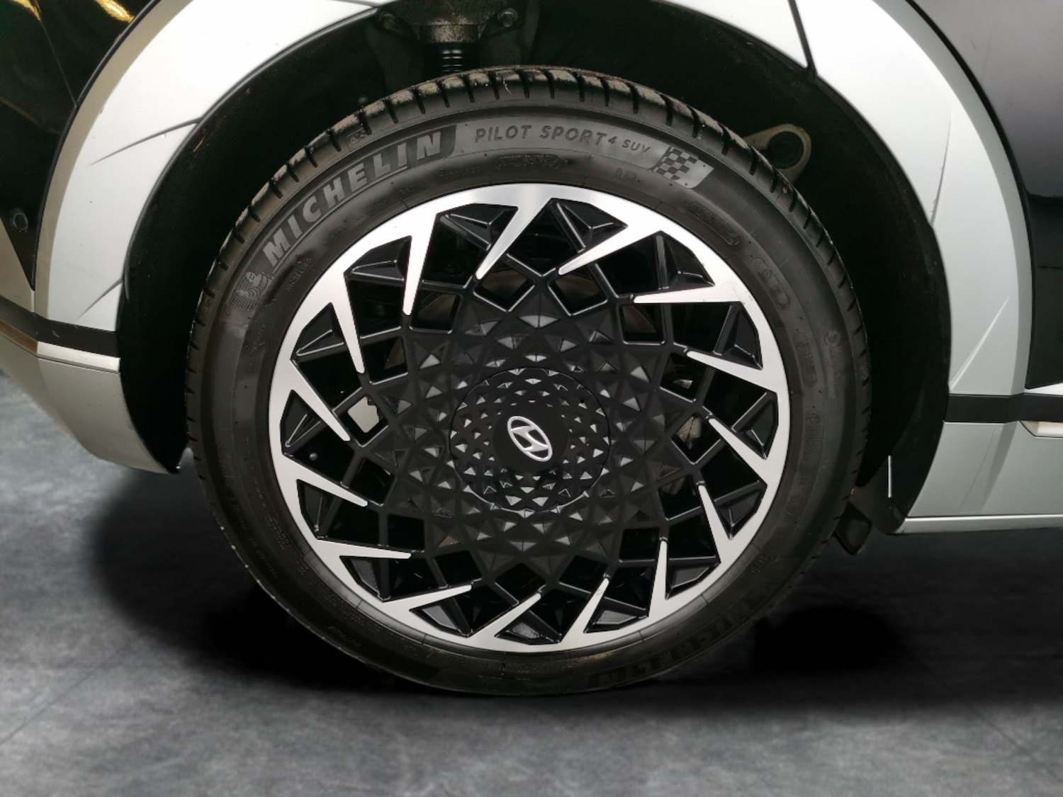 Used Hyundai IONIQ 5 2022 for sale - 77012193: Photo 32