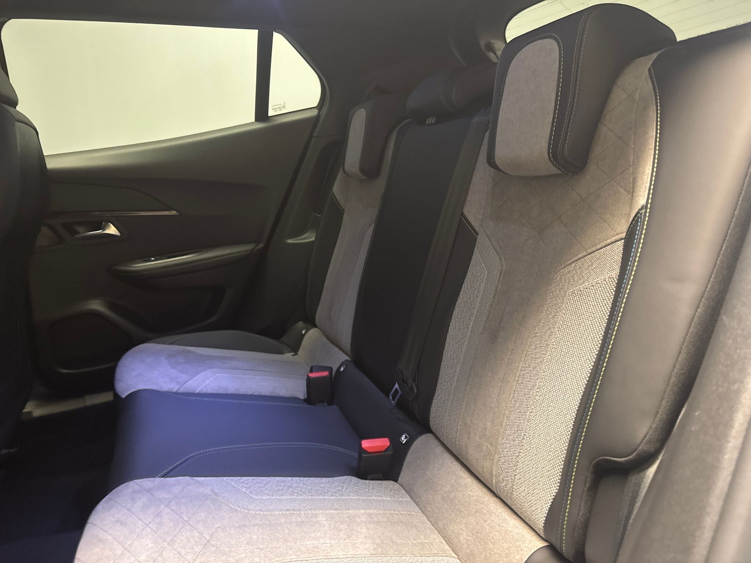 Used Peugeot 2008 2021 for sale - 76616019: Photo 27