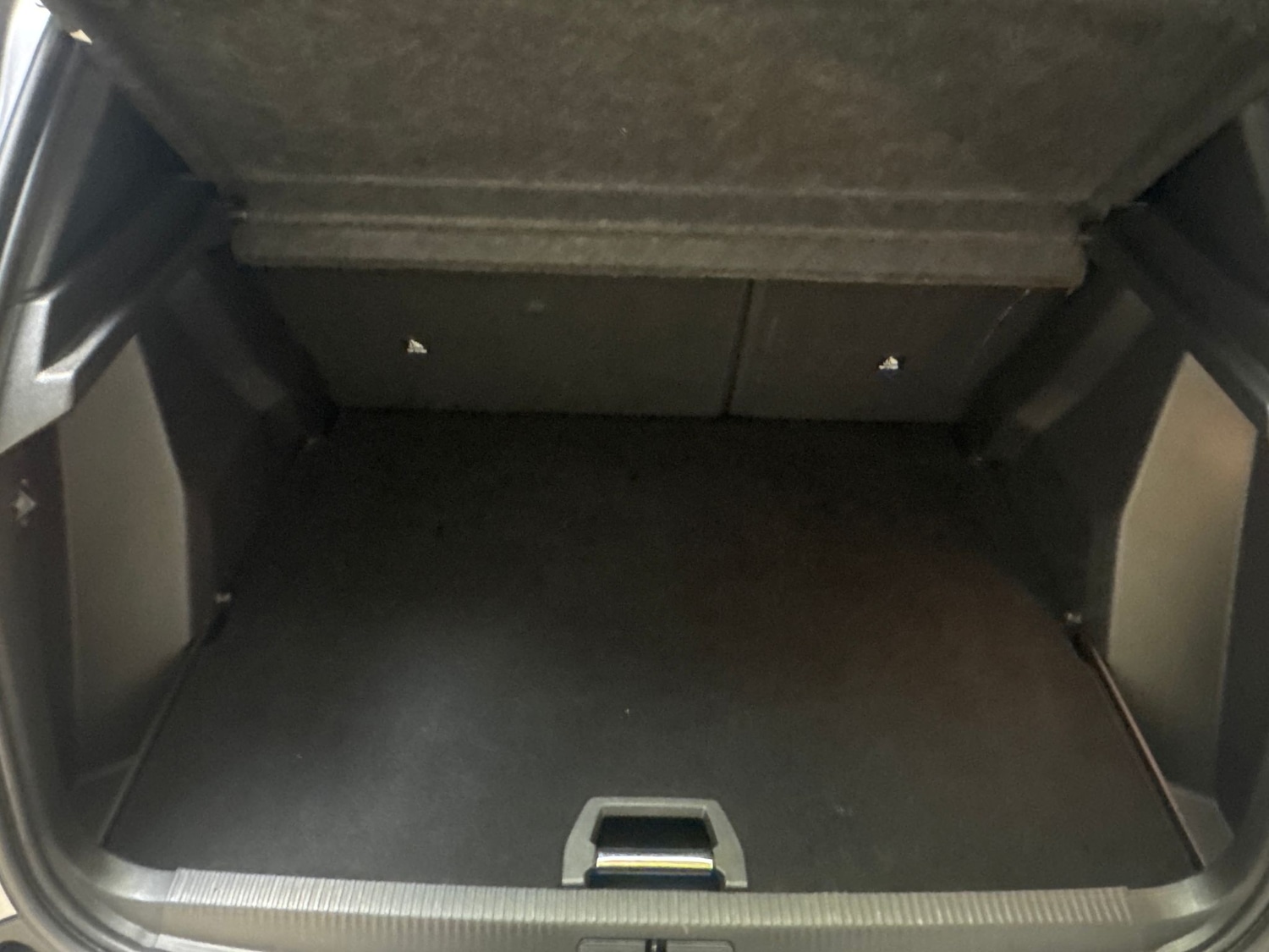 Used Peugeot 2008 2021 for sale - 76616019: Photo 35