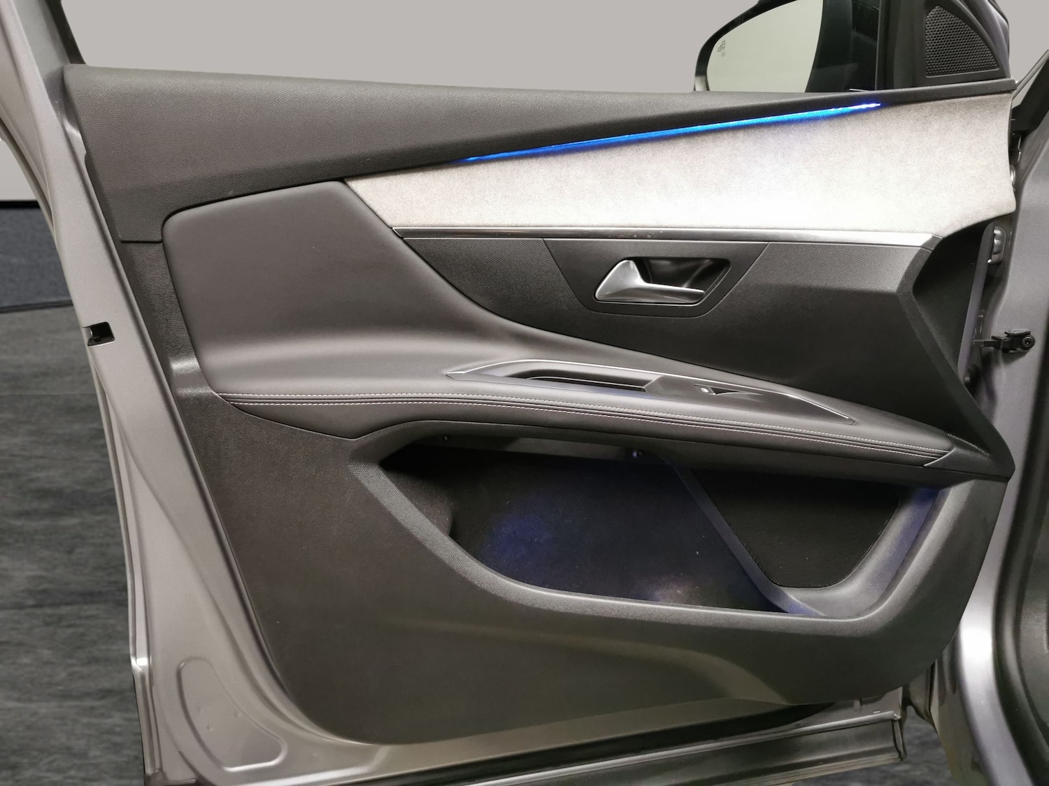 Used Peugeot 3008 for sale - 76725298: Photo 24