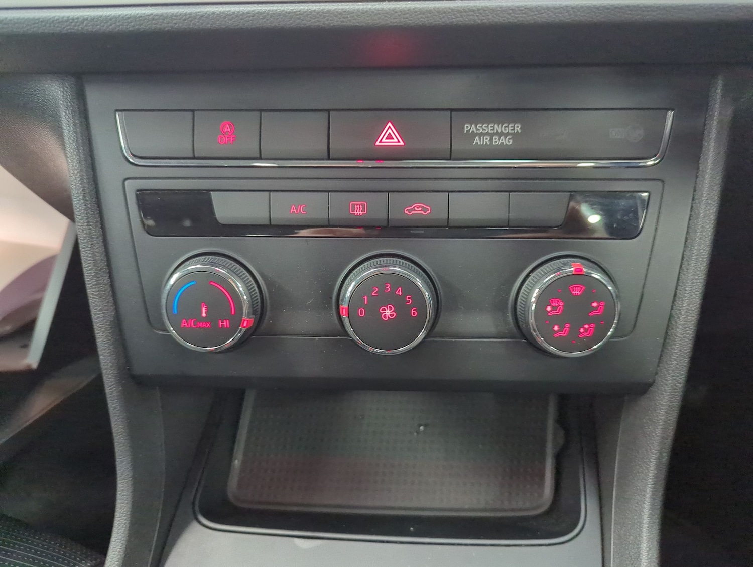 Used SEAT Leon 2019 for sale - 77241215: Photo 19