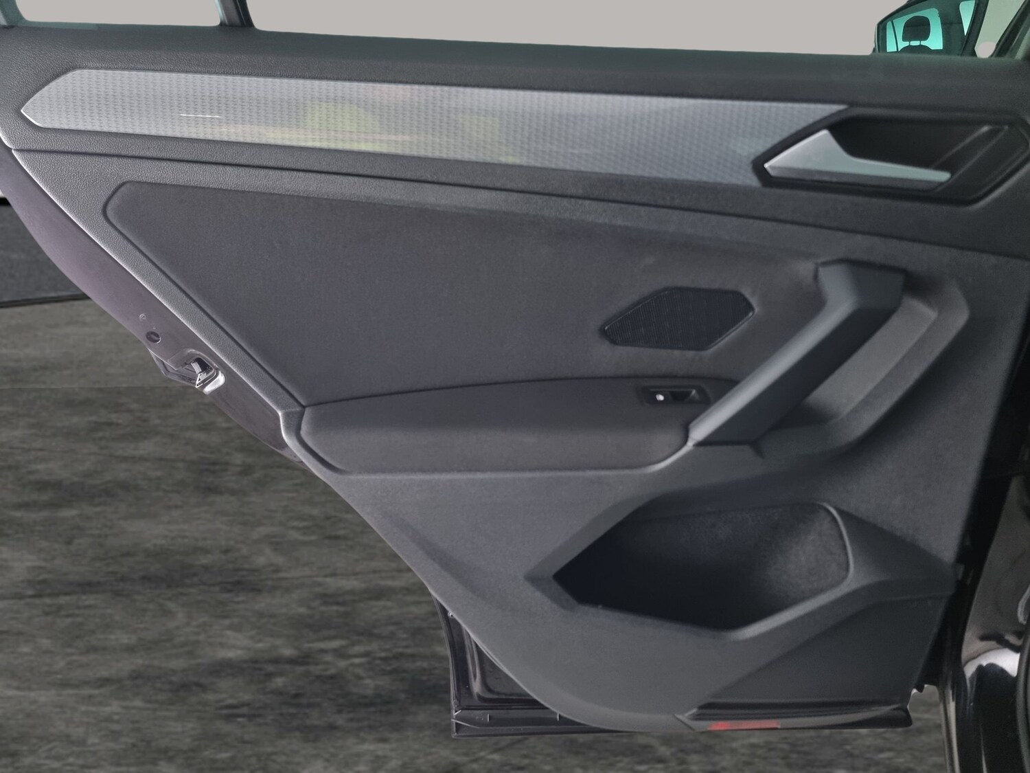 Used Volkswagen Tiguan 2021 for sale - 77514001: Photo 26