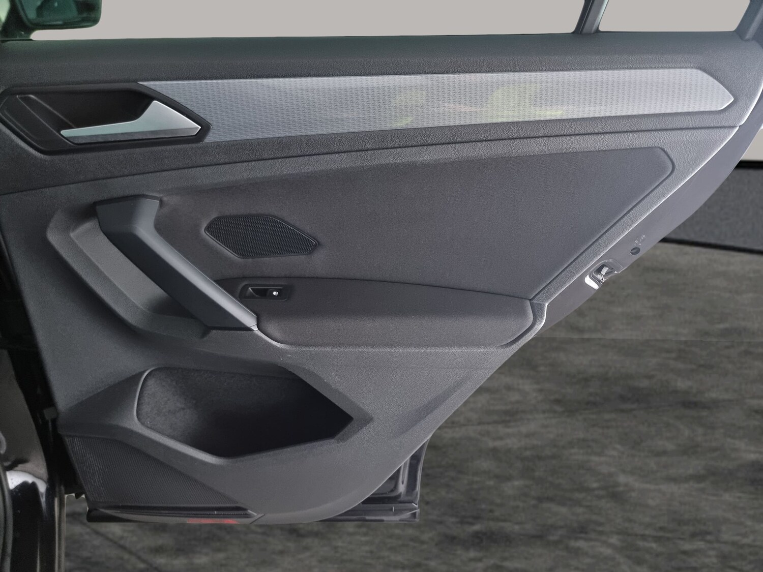 Used Volkswagen Tiguan 2021 for sale - 77514001: Photo 27