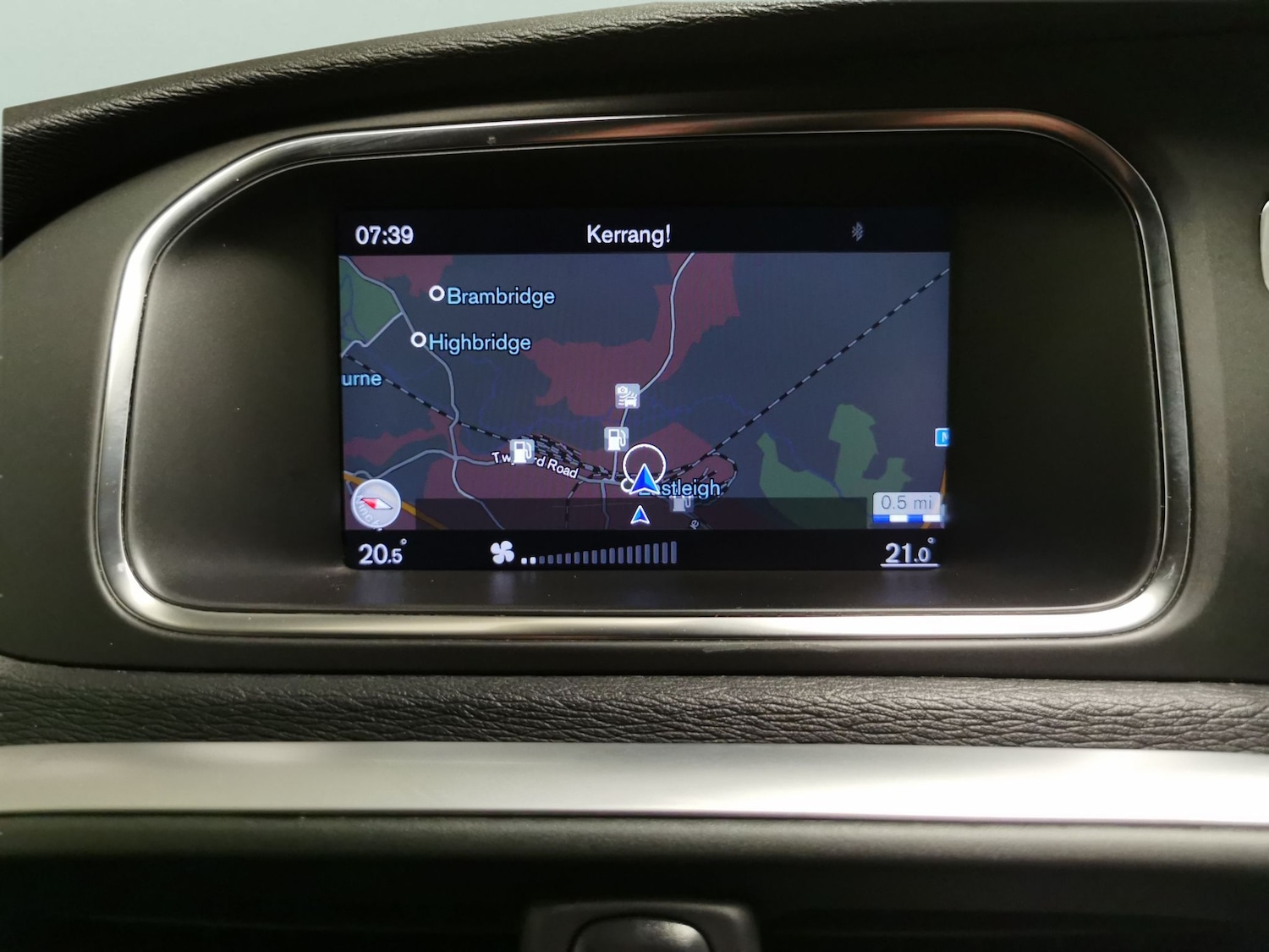 Used Volvo V40 2018 for sale - 76691808: Photo 5