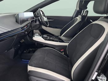 Used Kia EV6 2023 for sale - 79679944: Photo