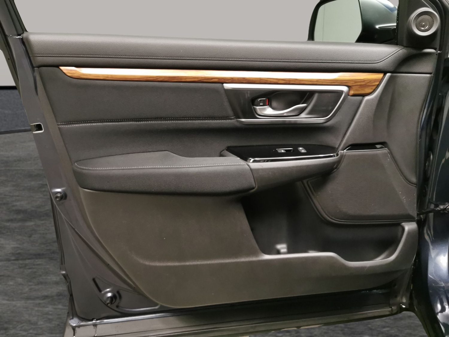 Used Honda CR-V for sale - 77256014: Photo 27