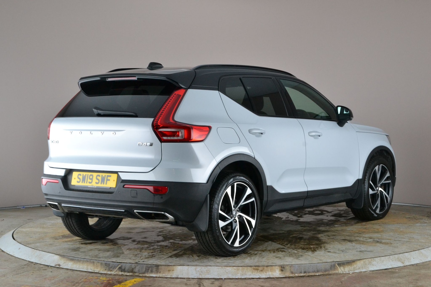 Used Volvo XC40 2019 for sale - 77641173: Photo 10