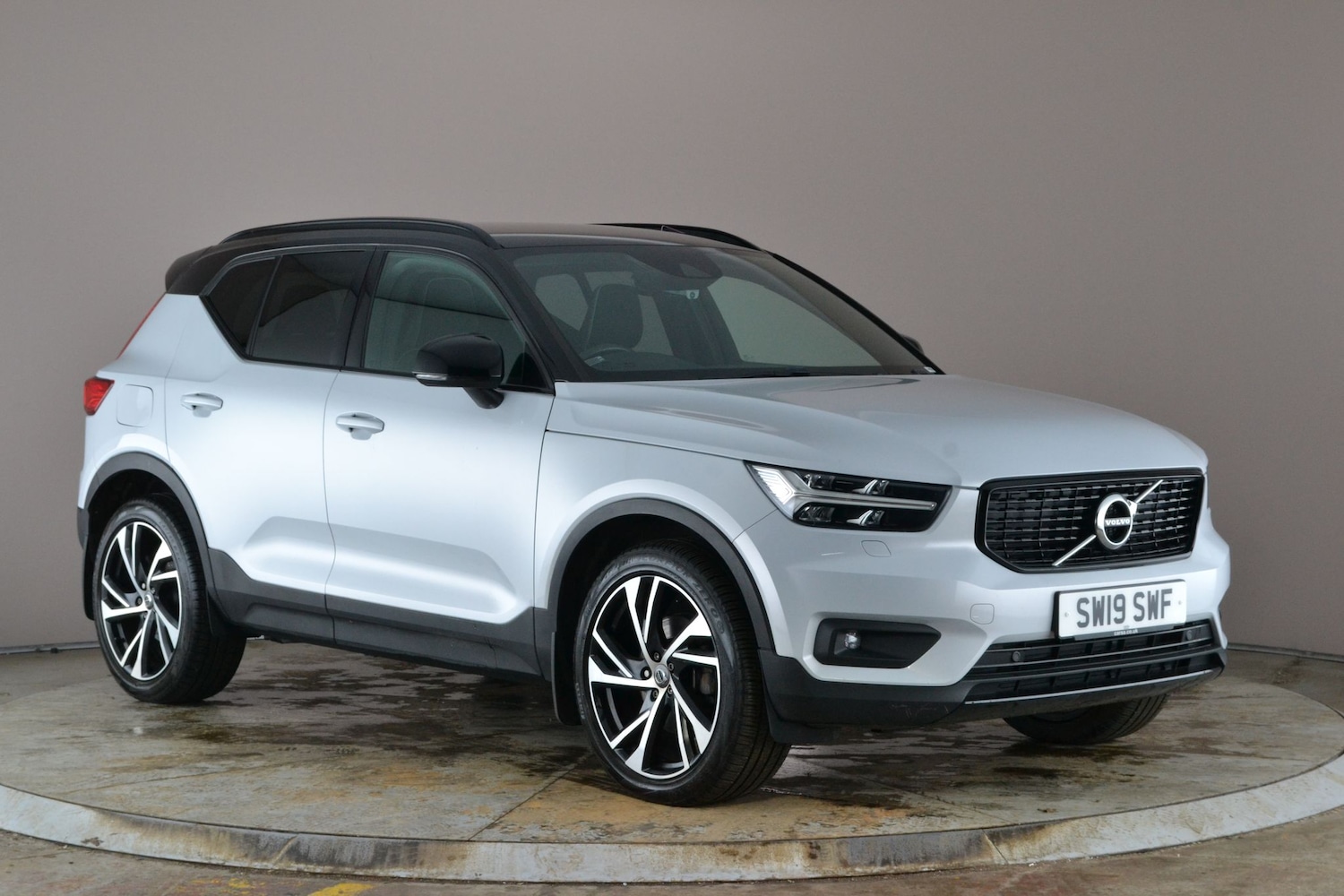 Used Volvo XC40 2019 for sale - 77641173: Photo 8