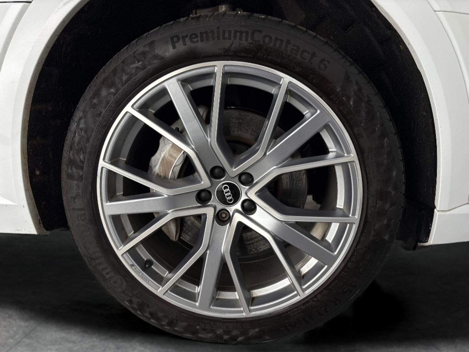 Used Audi e-tron 2020 for sale - 76587309: Photo 37