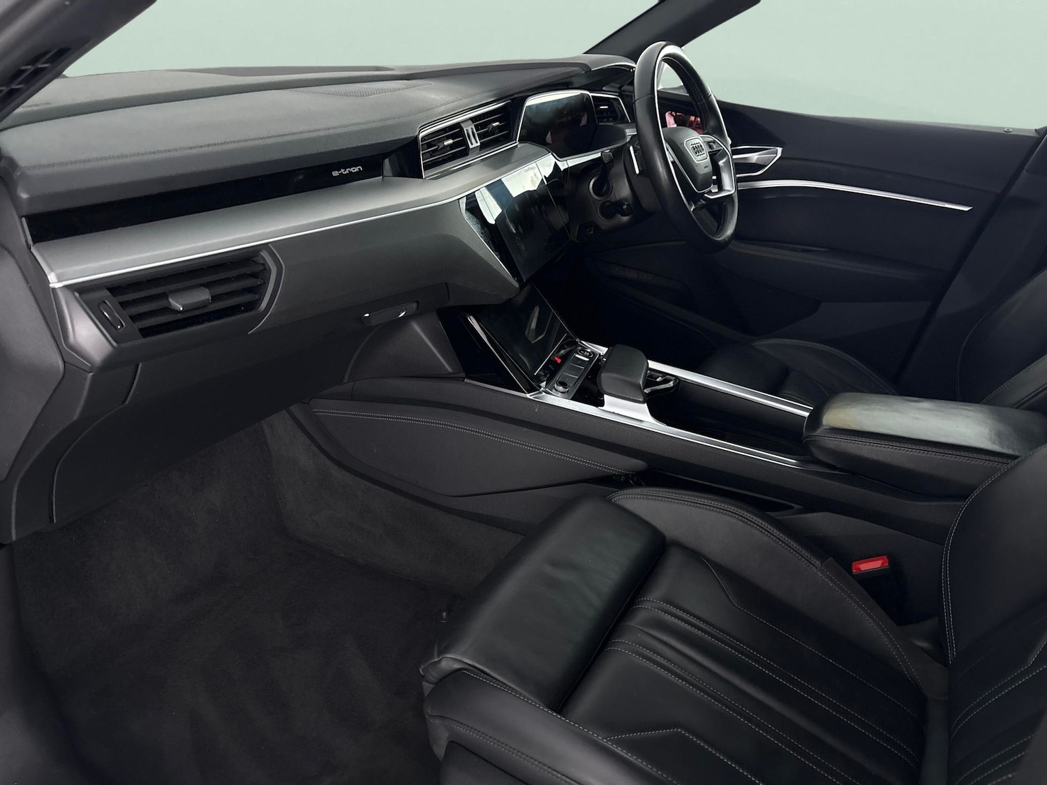 Used Audi e-tron 2020 for sale - 76587309: Photo 4