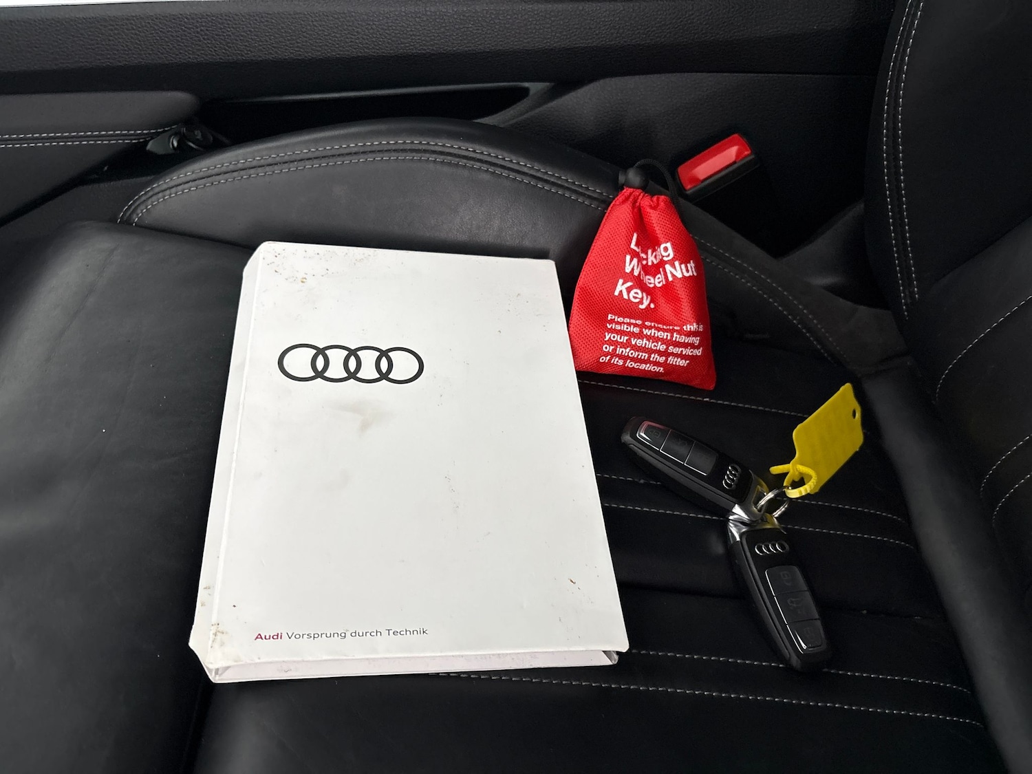 Used Audi e-tron 2020 for sale - 76587309: Photo 46