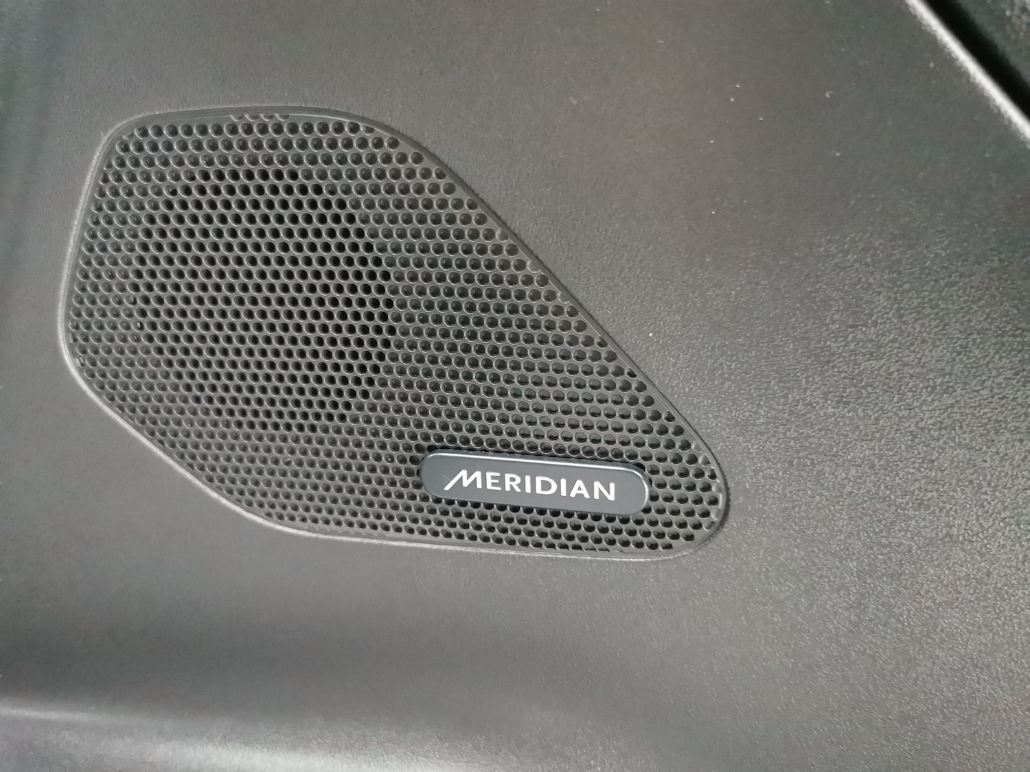 Used Jaguar F-Pace 2019 for sale - 77946791: Photo 18