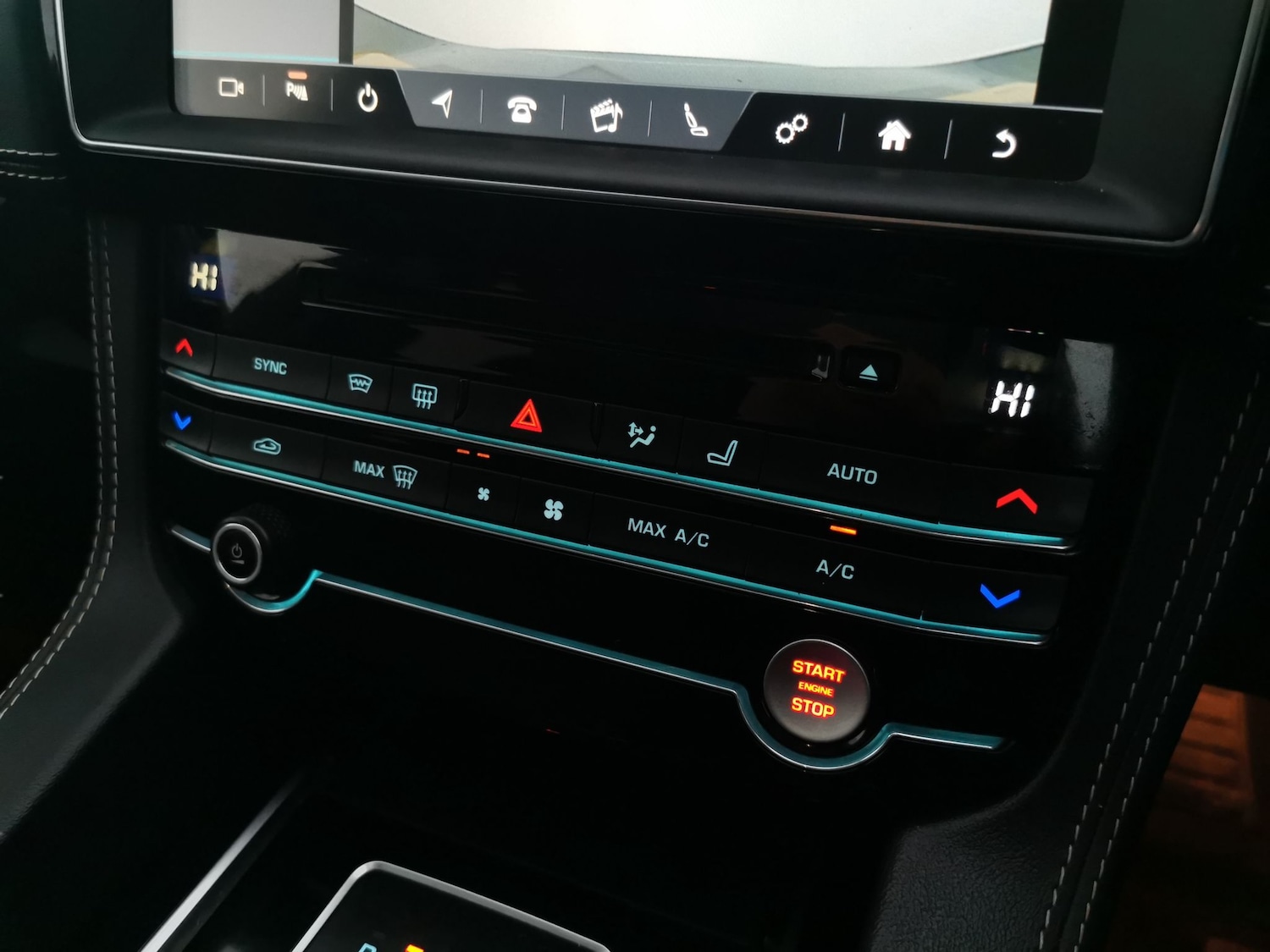 Used Jaguar F-Pace 2019 for sale - 77946791: Photo 22