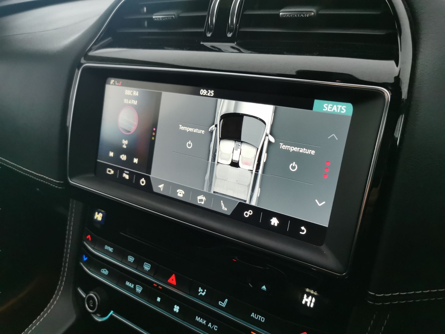 Used Jaguar F-Pace 2019 for sale - 77946791: Photo 23