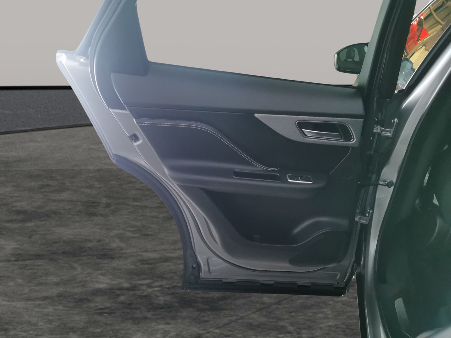 Used Jaguar F-Pace 2019 for sale - 77946791: Photo 33