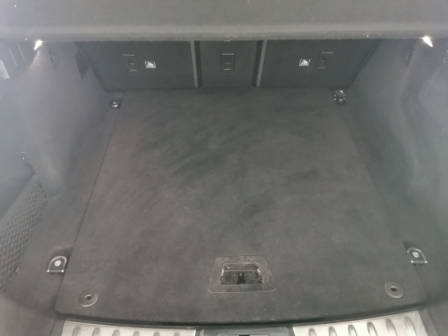 Used Jaguar F-Pace 2019 for sale - 77946791: Photo 37