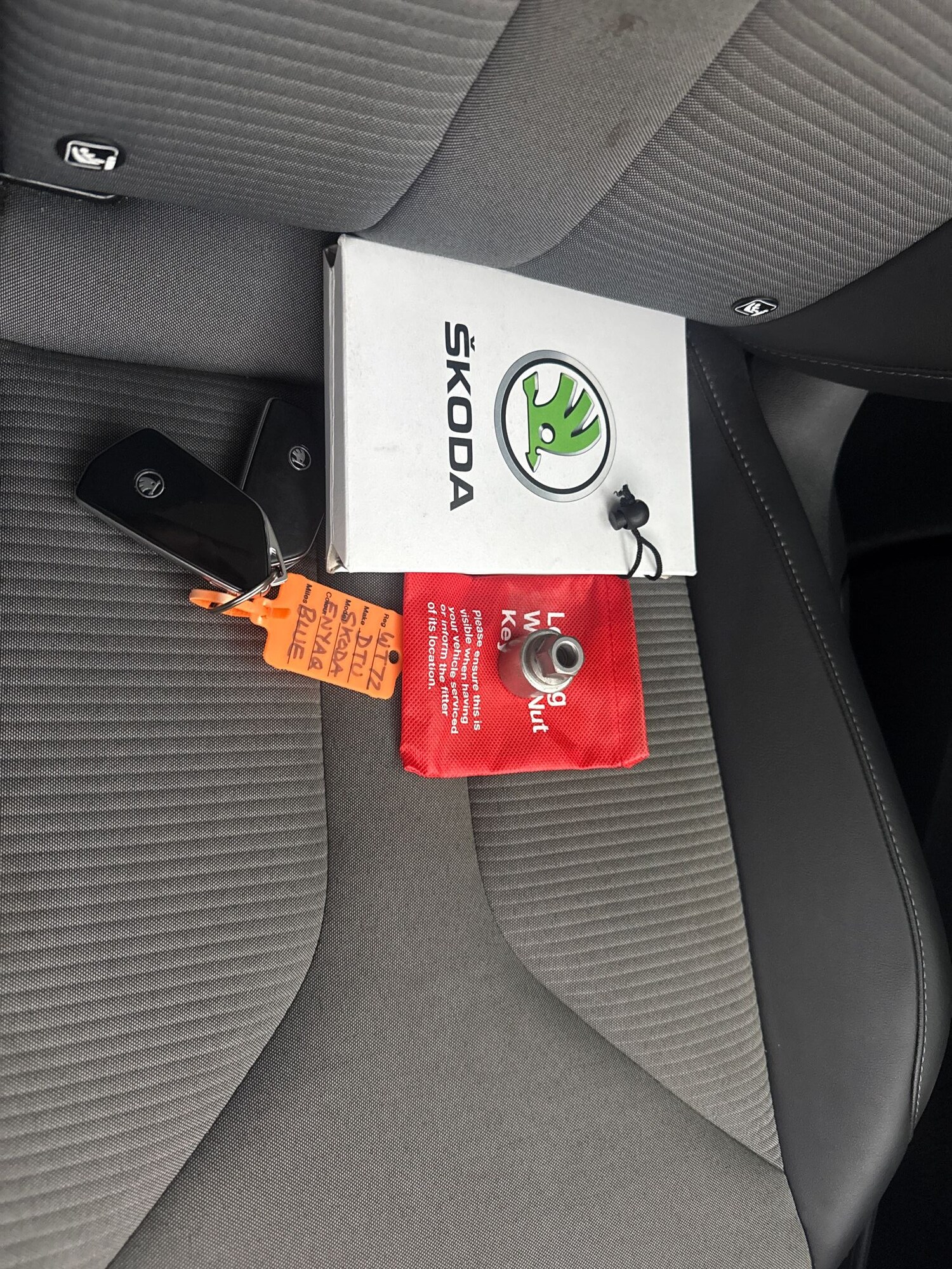 Used Skoda Enyaq 2023 for sale - 77462259: Photo 30