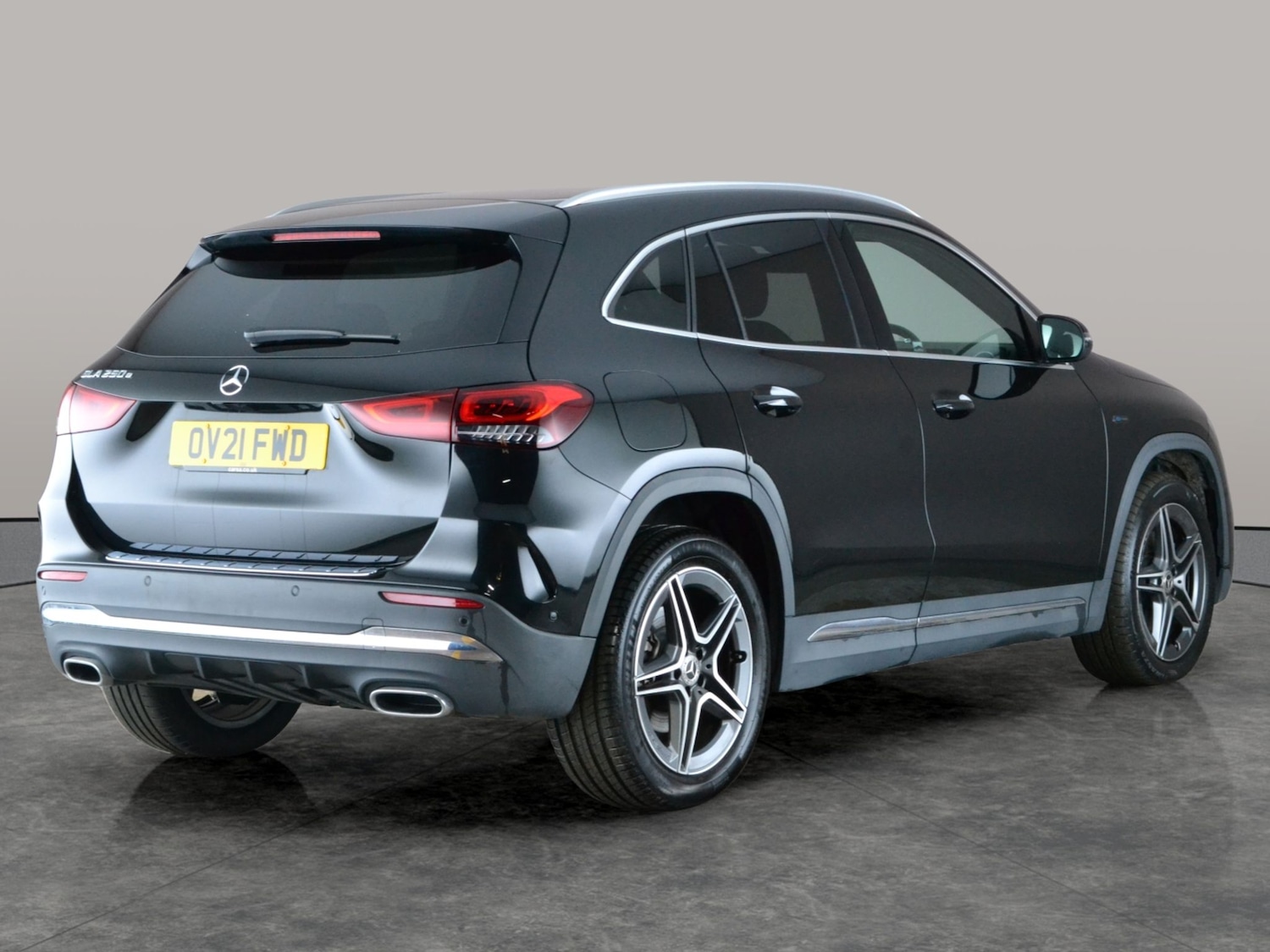 Used Mercedes-Benz GLA 2021 for sale - 77711103: Photo 11