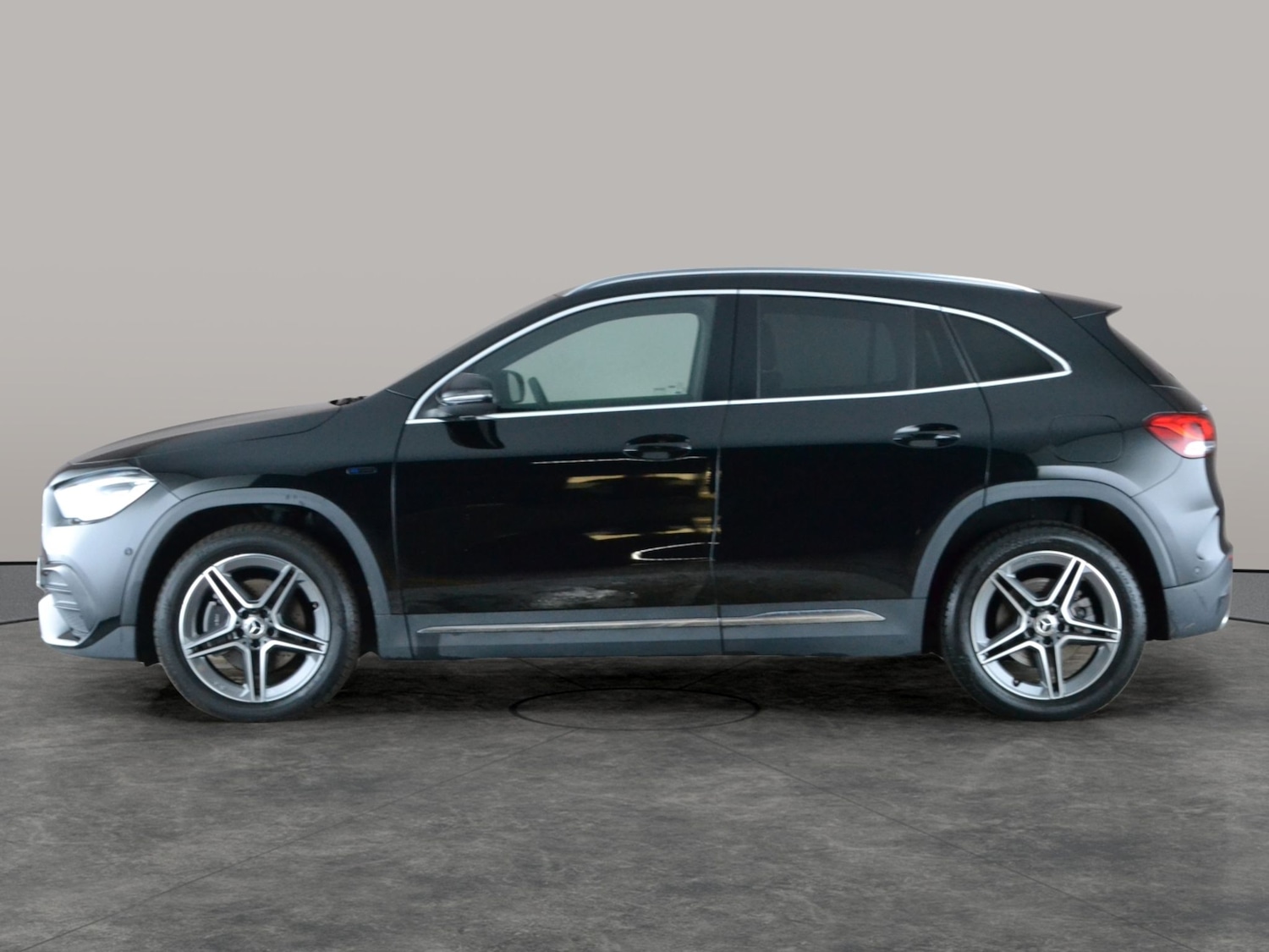 Used Mercedes-Benz GLA 2021 for sale - 77711103: Photo 14