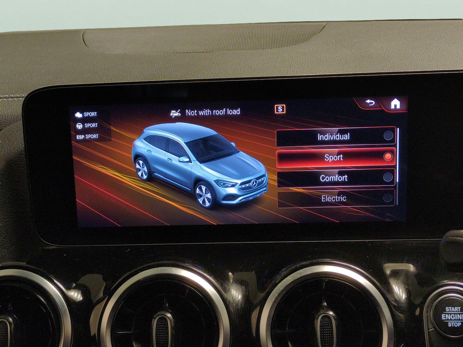 Used Mercedes-Benz GLA 2021 for sale - 77711103: Photo 18