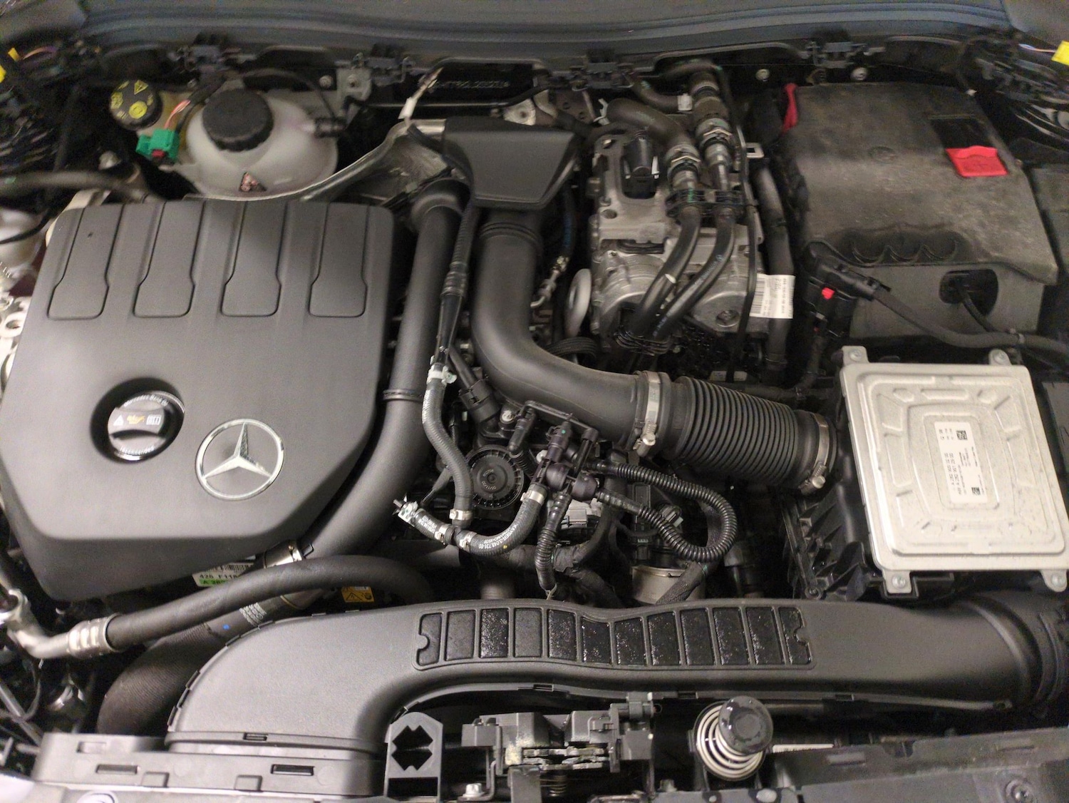 Used Mercedes-Benz GLA 2021 for sale - 77711103: Photo 35