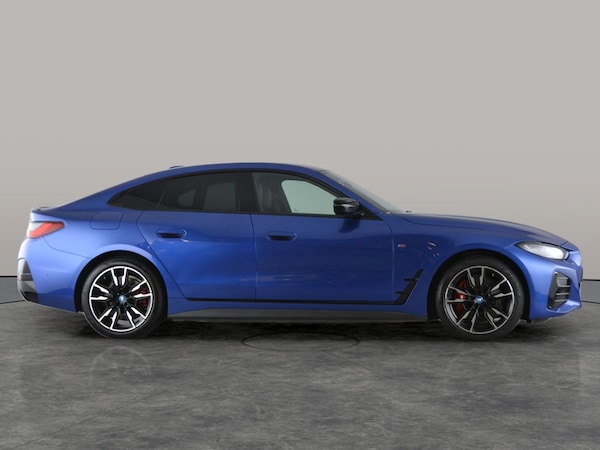 Used BMW i4 2023 for sale - 76288430: Photo 17