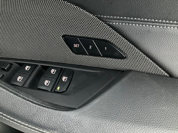 Used BMW i4 2023 for sale - 76288430: Photo 21
