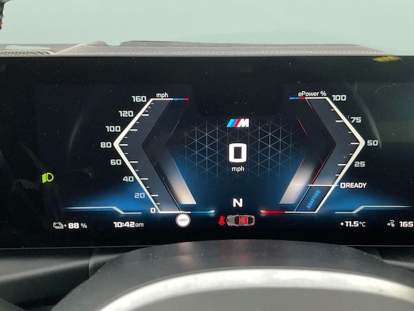 Used BMW i4 2023 for sale - 76288430: Photo 33