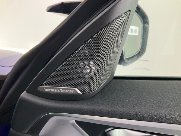 Used BMW i4 2023 for sale - 76288430: Photo 7