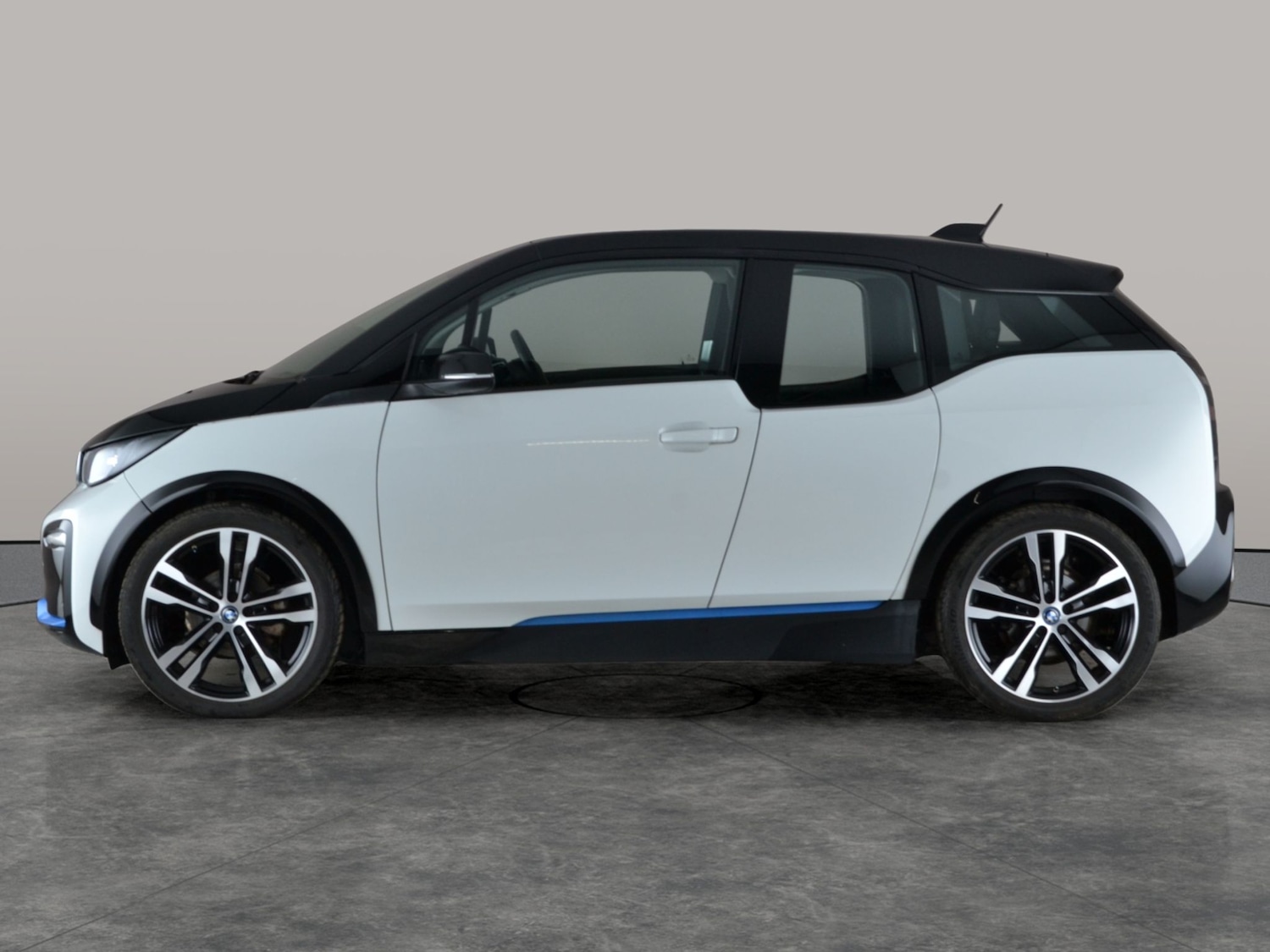 Used BMW i3 2020 for sale - 77165693: Photo 13