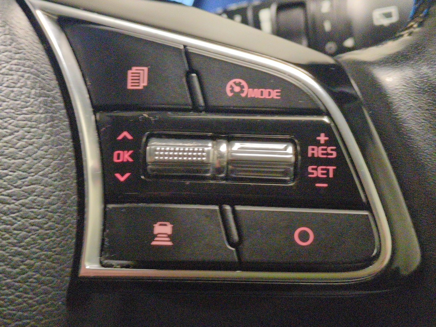 Used Kia XCeed 2020 for sale - 78094281: Photo 24