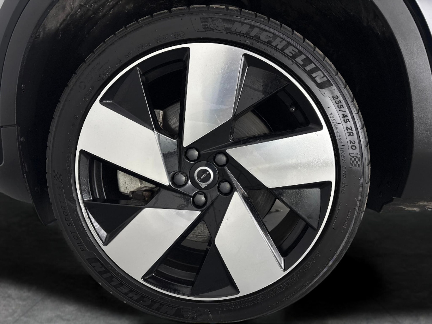 Used Volvo C40 2023 for sale - 78132582: Photo 33