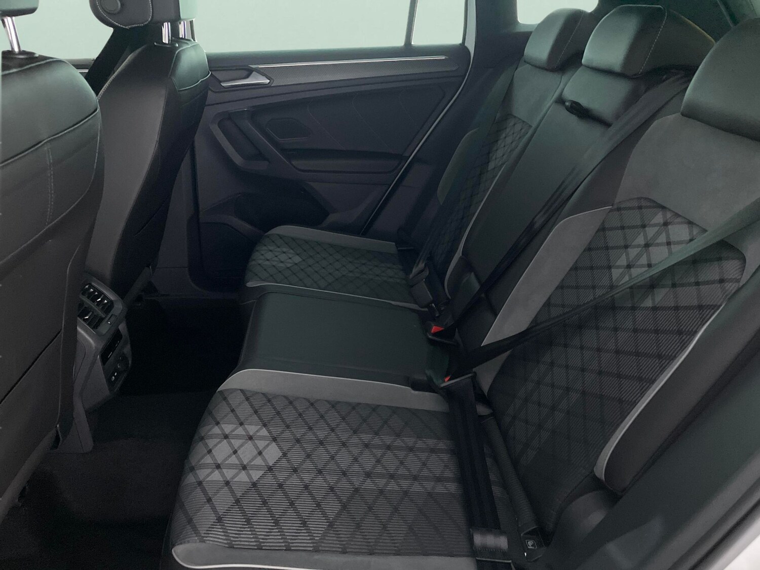 Used Volkswagen Tiguan for sale - 77591181: Photo 30