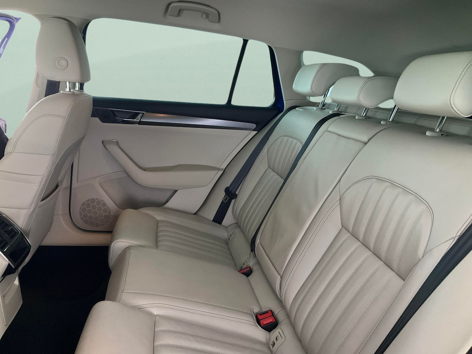 Used Skoda Superb 2021 for sale - 76464238: Photo 34