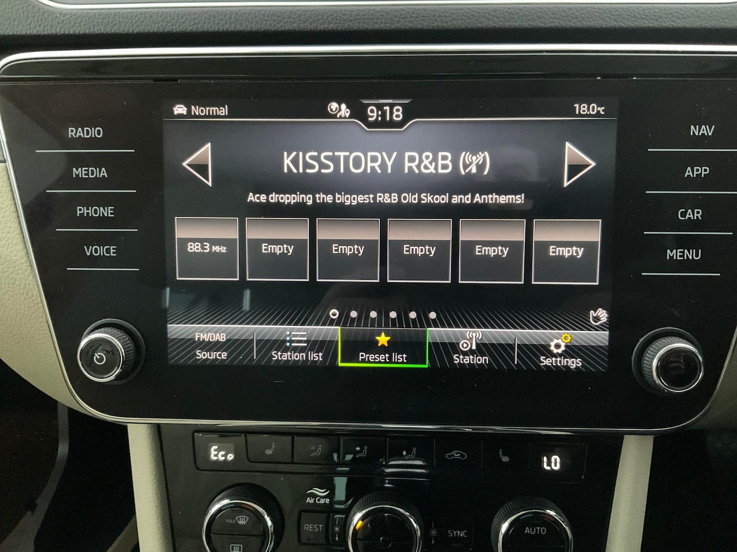 Used Skoda Superb 2021 for sale - 76464238: Photo 8