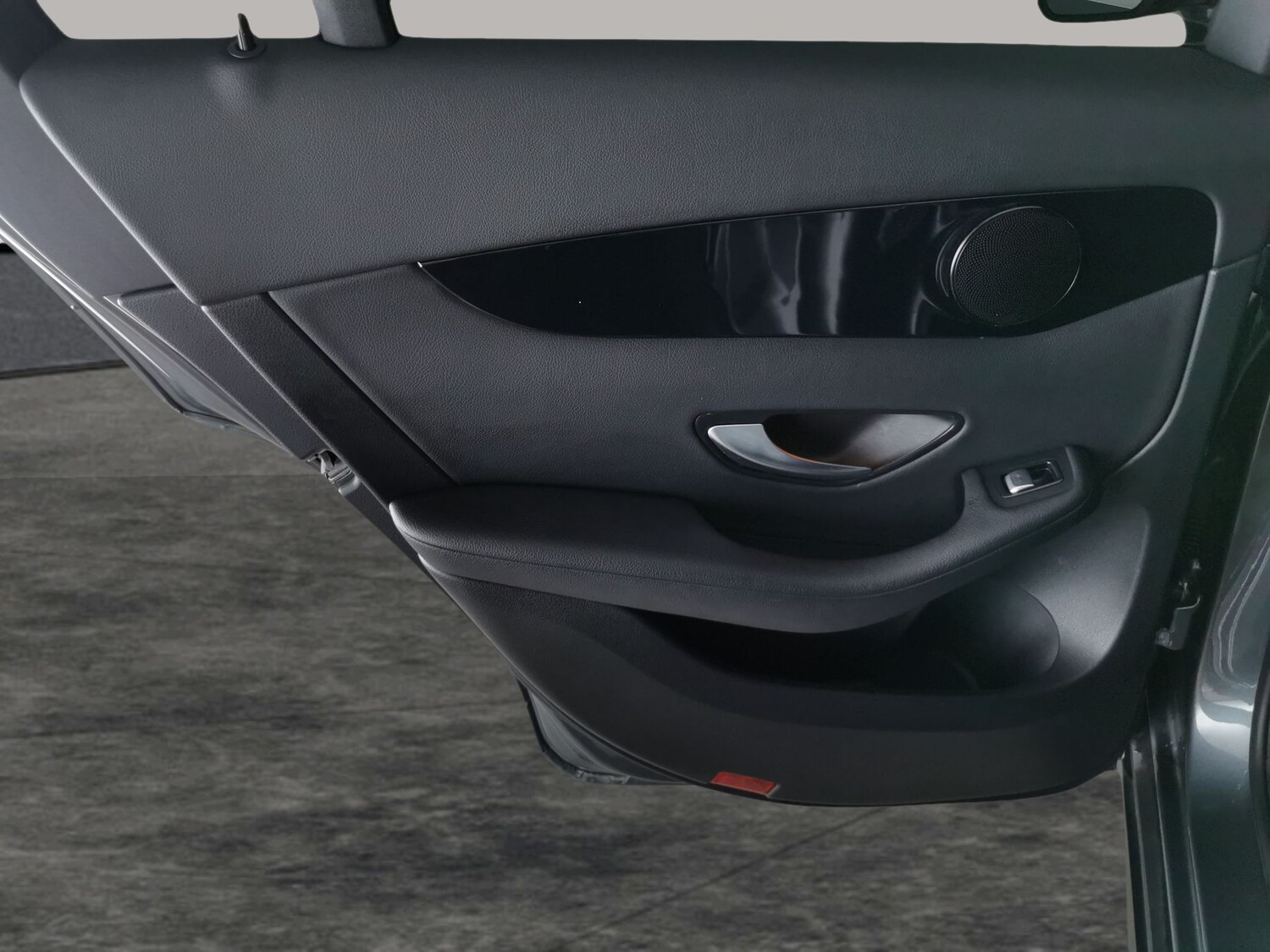 Used Mercedes-Benz GLC 2020 for sale - 77364882: Photo 25