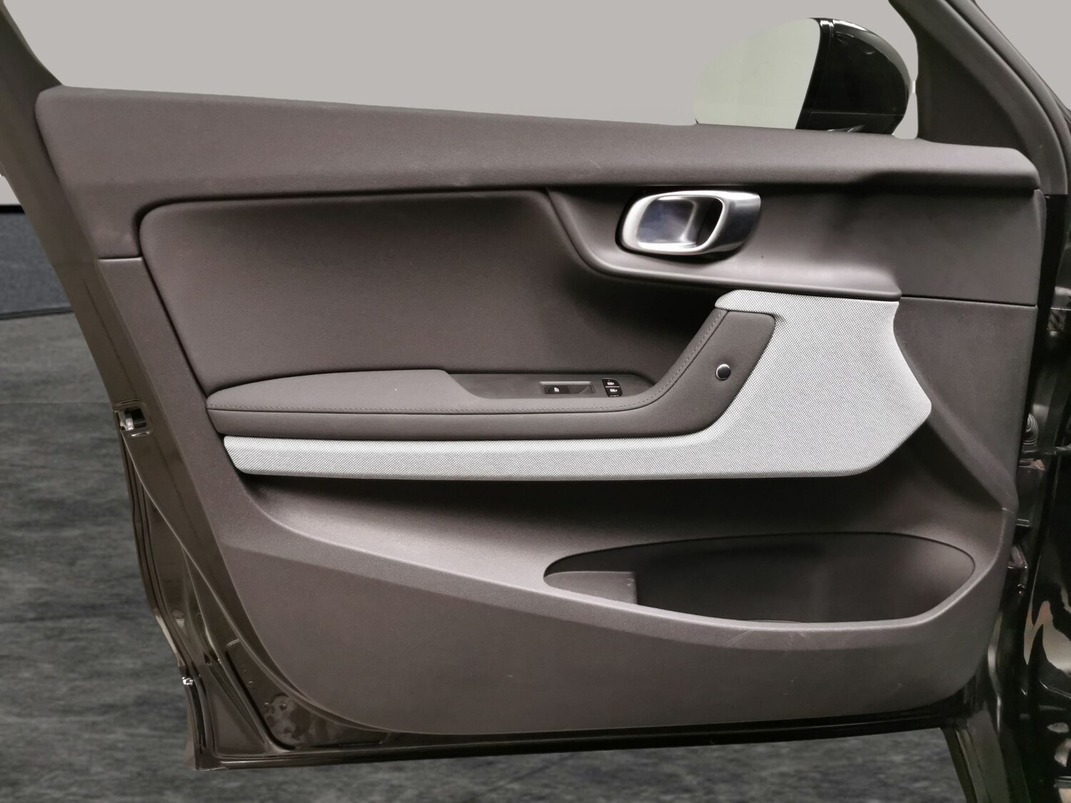 Used Polestar Polestar 2 2023 for sale - 78150975: Photo 27