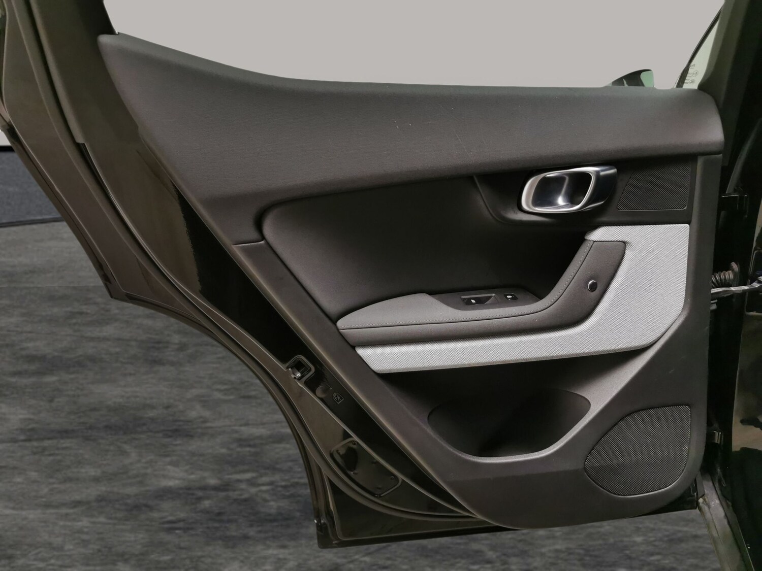 Used Polestar Polestar 2 2023 for sale - 78150975: Photo 28