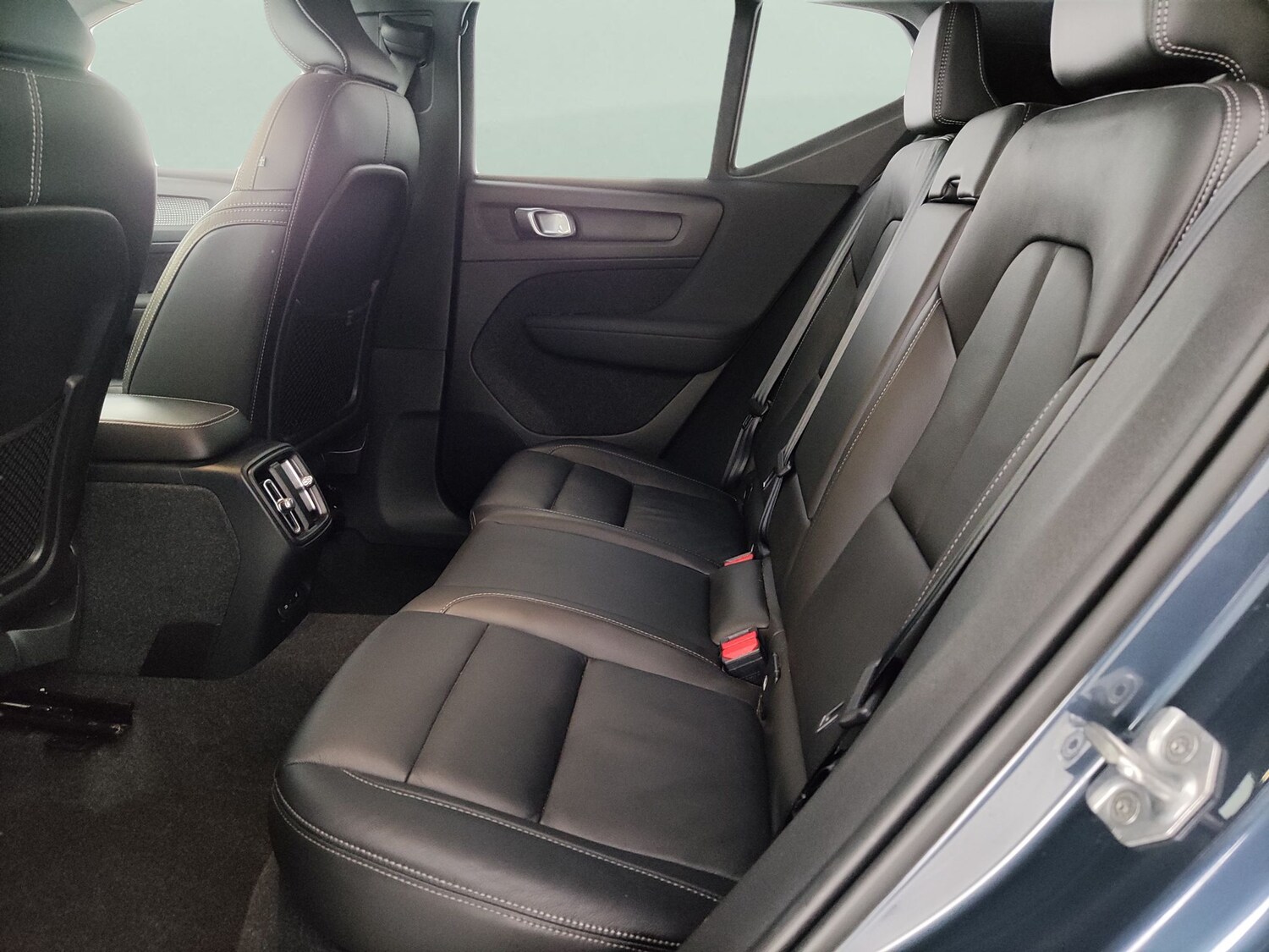 Used Volvo XC40 2021 for sale - 78110039: Photo 37