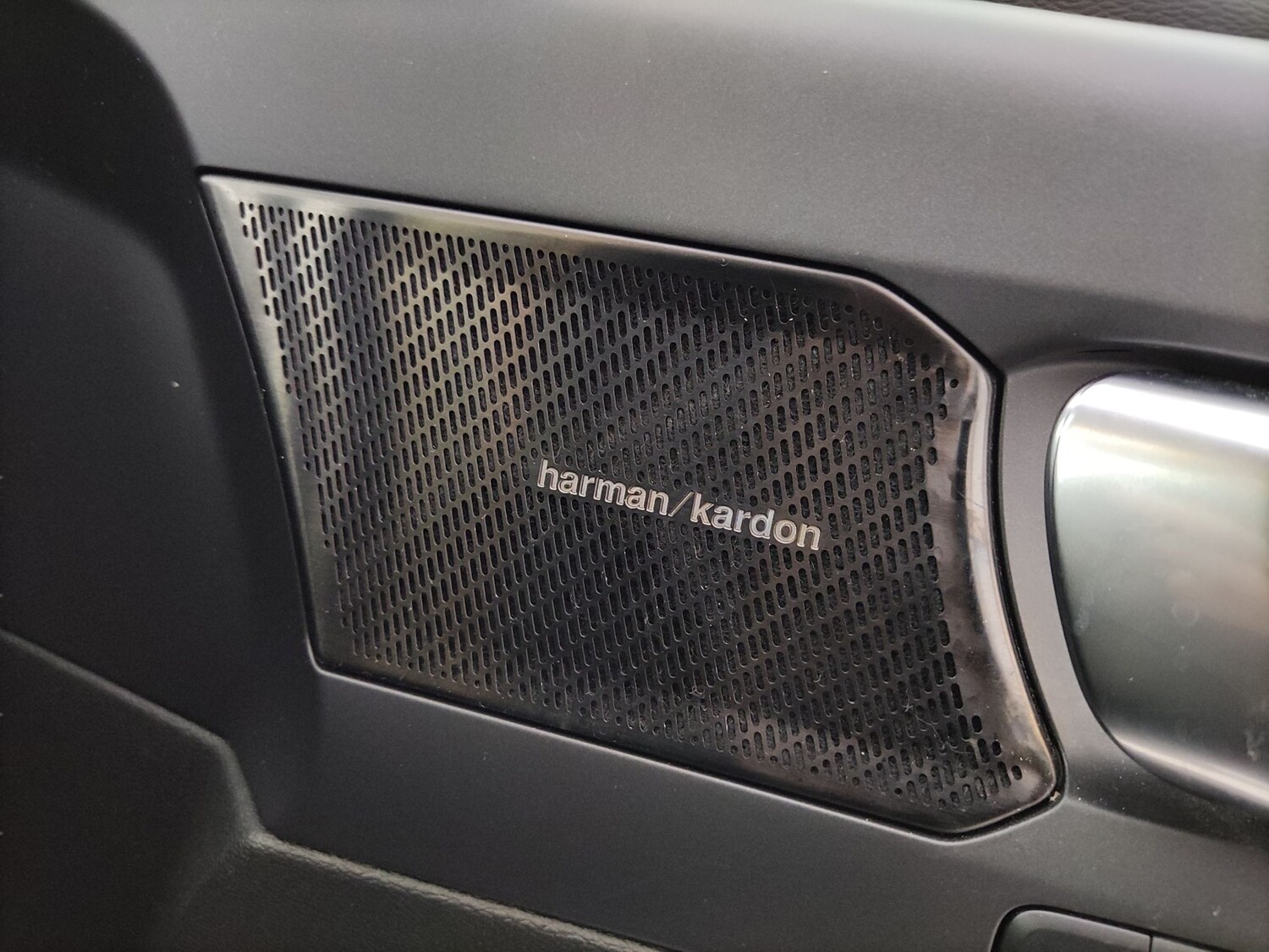 Used Volvo XC40 2021 for sale - 78110039: Photo 6