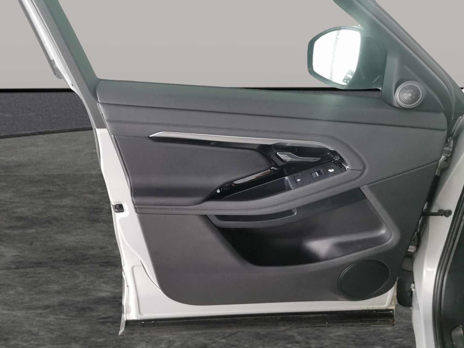 Used Land Rover Range Rover Evoque 2021 for sale - 77127988: Photo 32