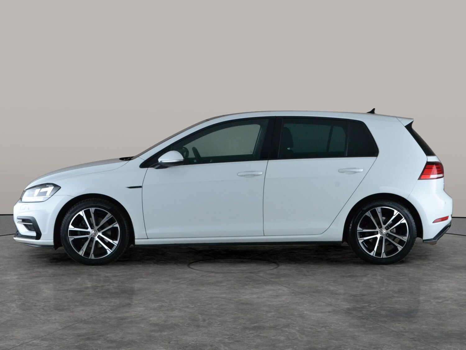 Used Volkswagen Golf 2019 for sale - 78137413: Photo 13