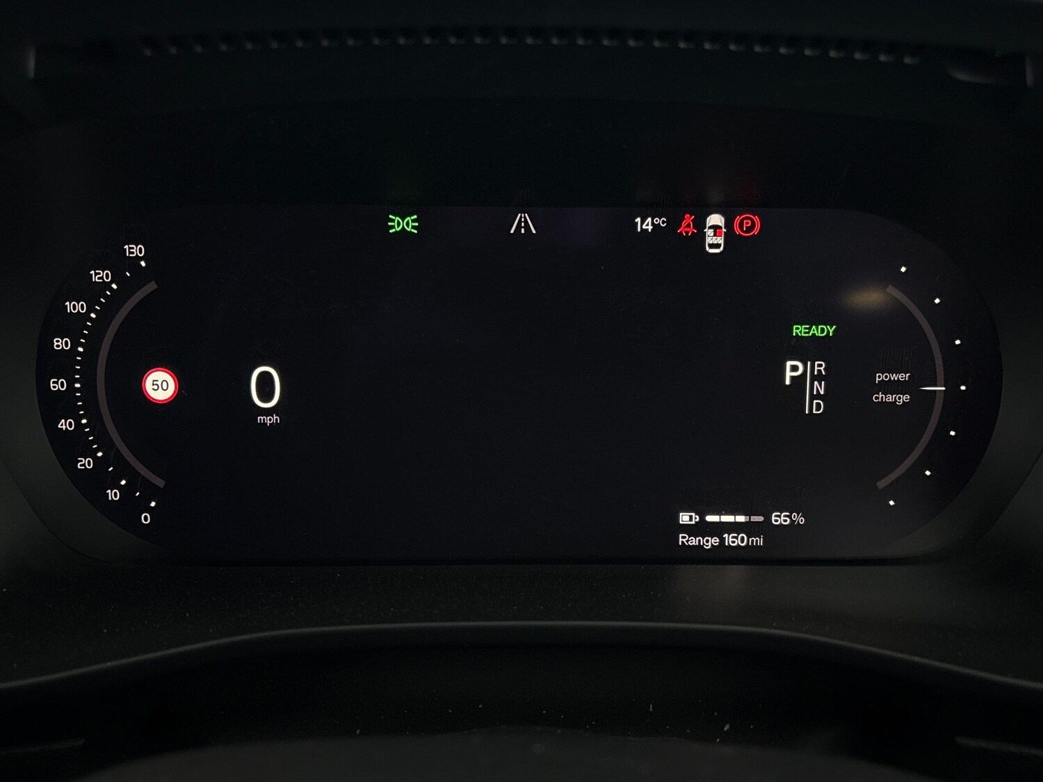 Used Volvo XC40 2023 for sale - 78178119: Photo 31