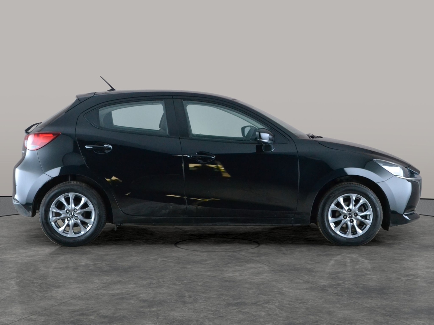 Used Mazda Mazda2 2023 for sale - 78067897: Photo 9